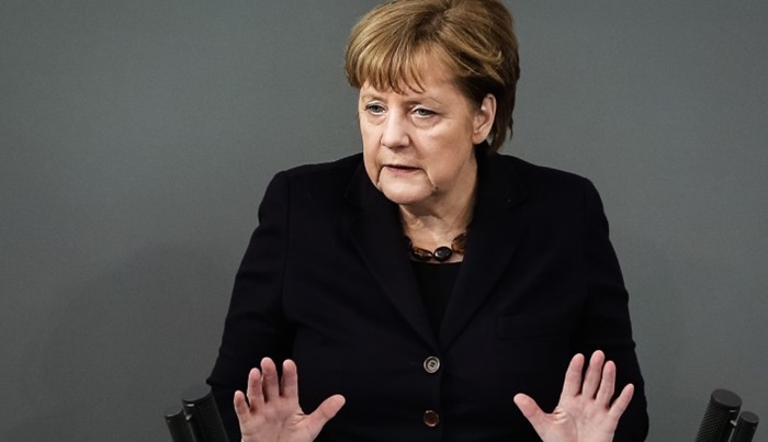 Merkel iskoristila nauku da jednostavno objasni kompleksnost situacije