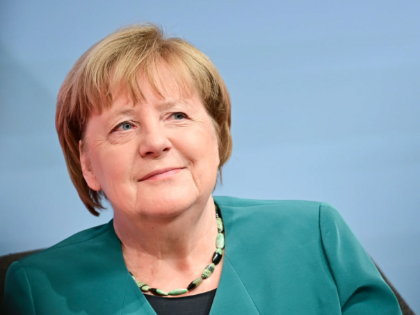 Merkel platila sopstveni portret: Tajna priča iza slike u berlinskom muzeju