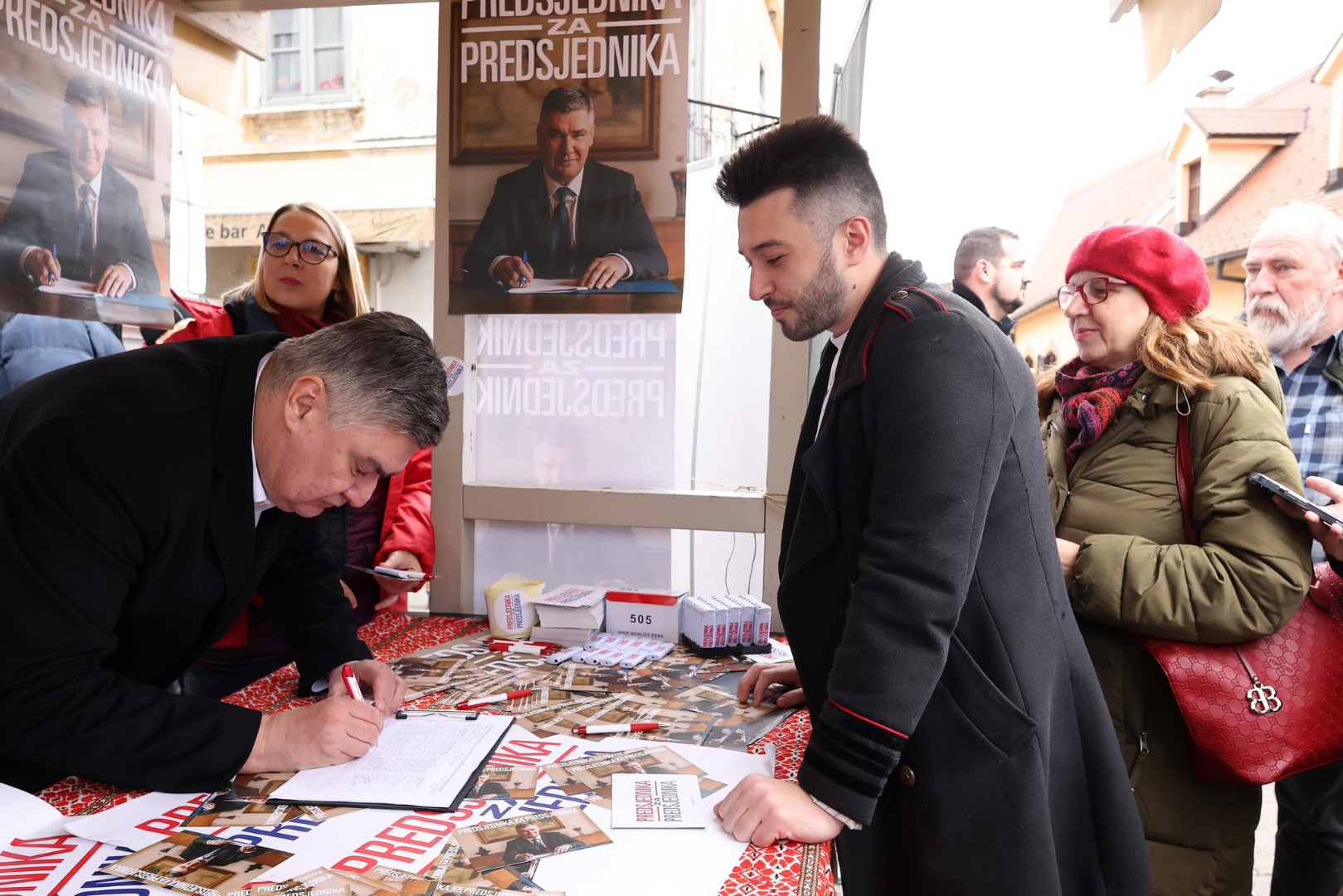 Milanović će prvi predati kandidaturu za predsjednika