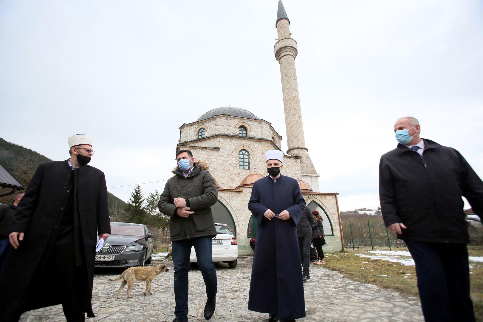 Ministar Ramić i muftija Ljevaković posjetili povratničko mjesto Knežina