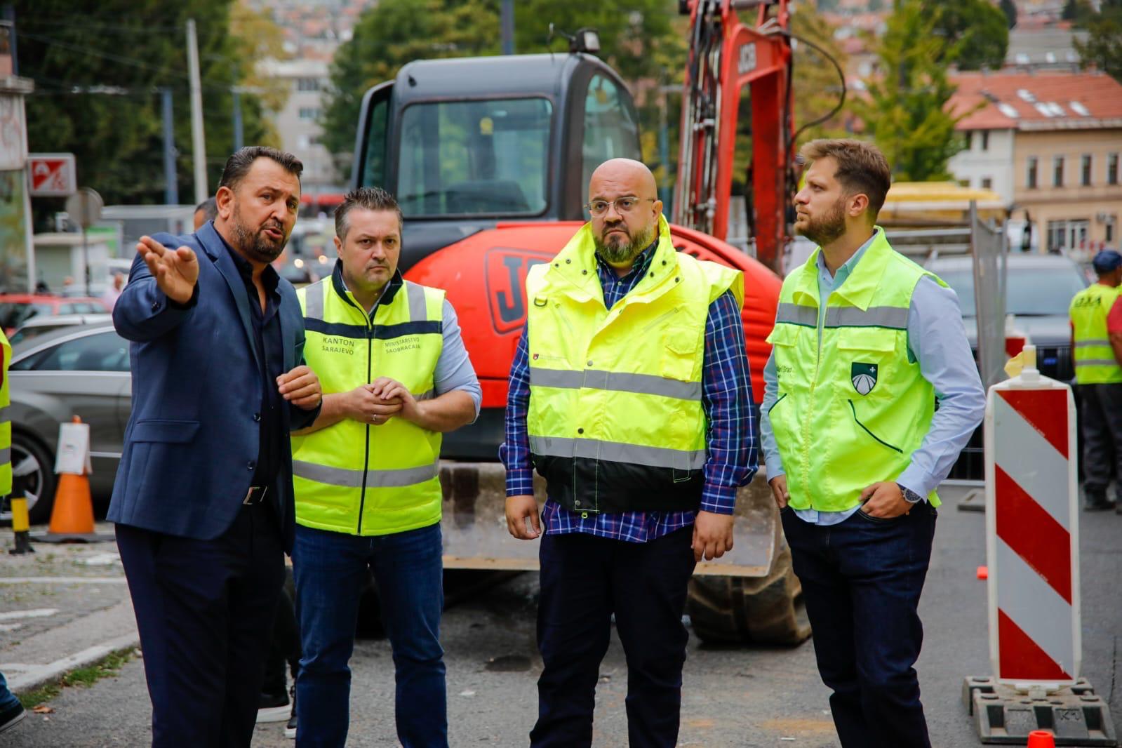 Šteta i Čengić u obilasku: Počinju radovi na obnovi ulice Bistrik