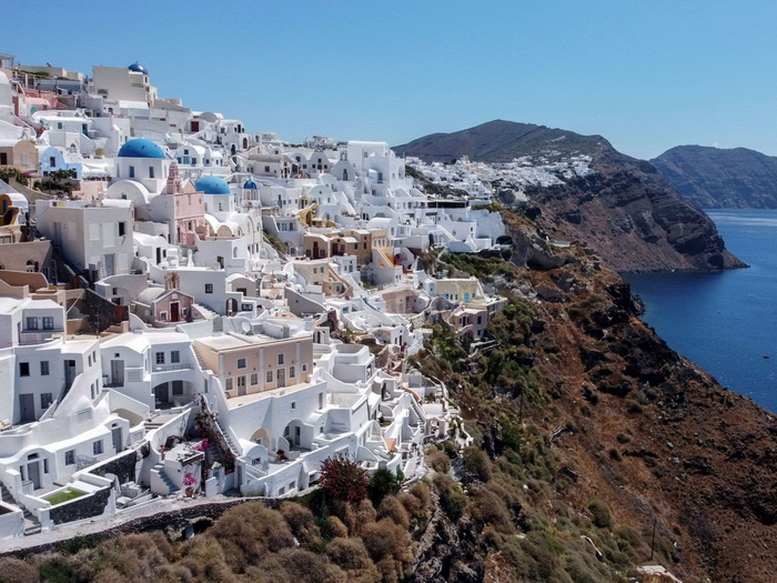 Mještani napuštaju Santorini u strahu od zemljotresa