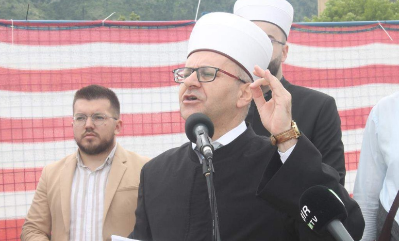 Mostarski muftija na mirnim protestima poručio da Bošnjaci neće pristati na diskriminaciju i politiku dvostrukih aršina