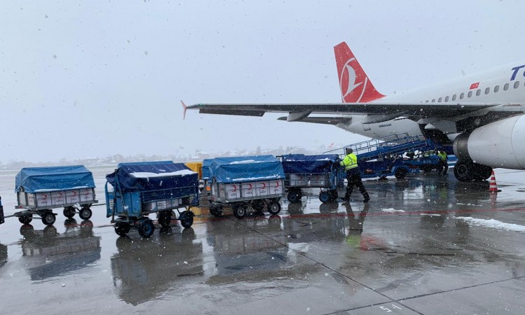 Na Aerodrom Sarajevo stiže medicinska pomoć Turske