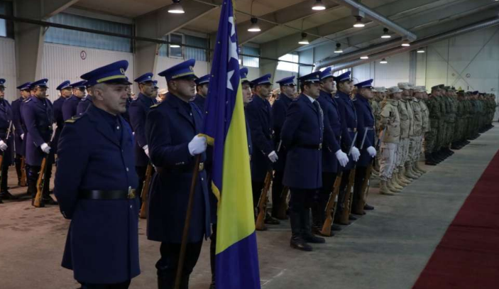 Na javni oglas za prijem u profesionalnu vojnu službu prijavilo se 840 osoba