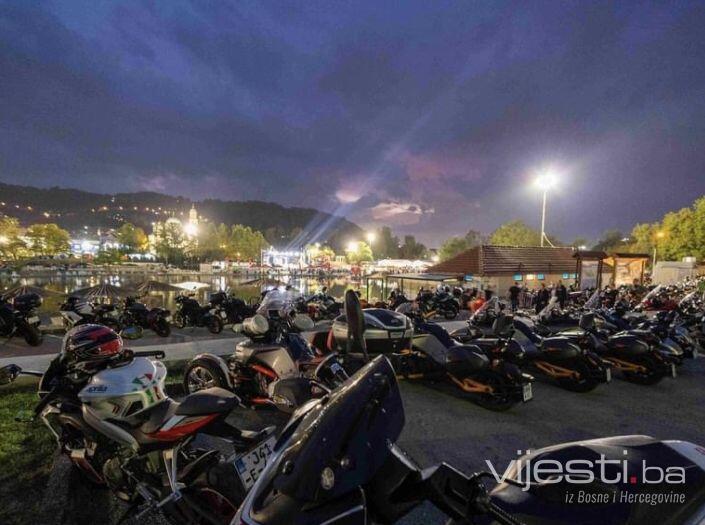 Na Moto bike festivalu u Tuzli preminula 63-godišnja žena