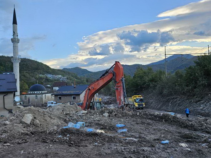 Na području Jablanice u prekidu je putna komunikacija s pojedinim naseljenim mjestima