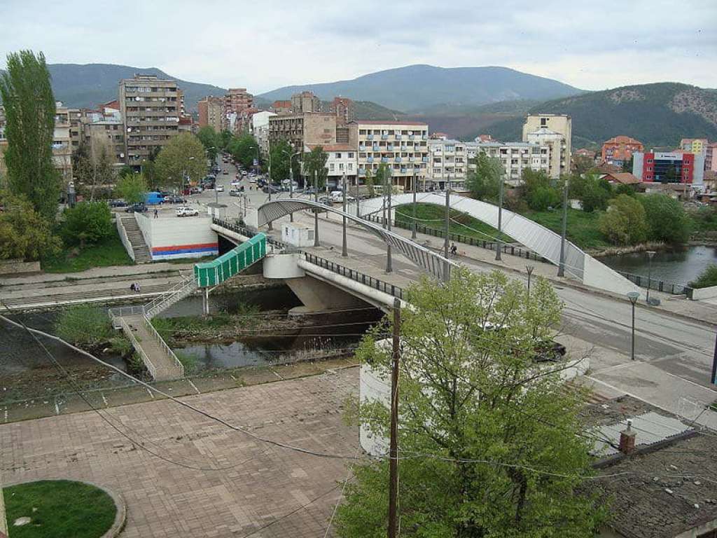 Na sjeveru Kosova Srbi protestuju drugi dan ispred ureda lokalne uprave