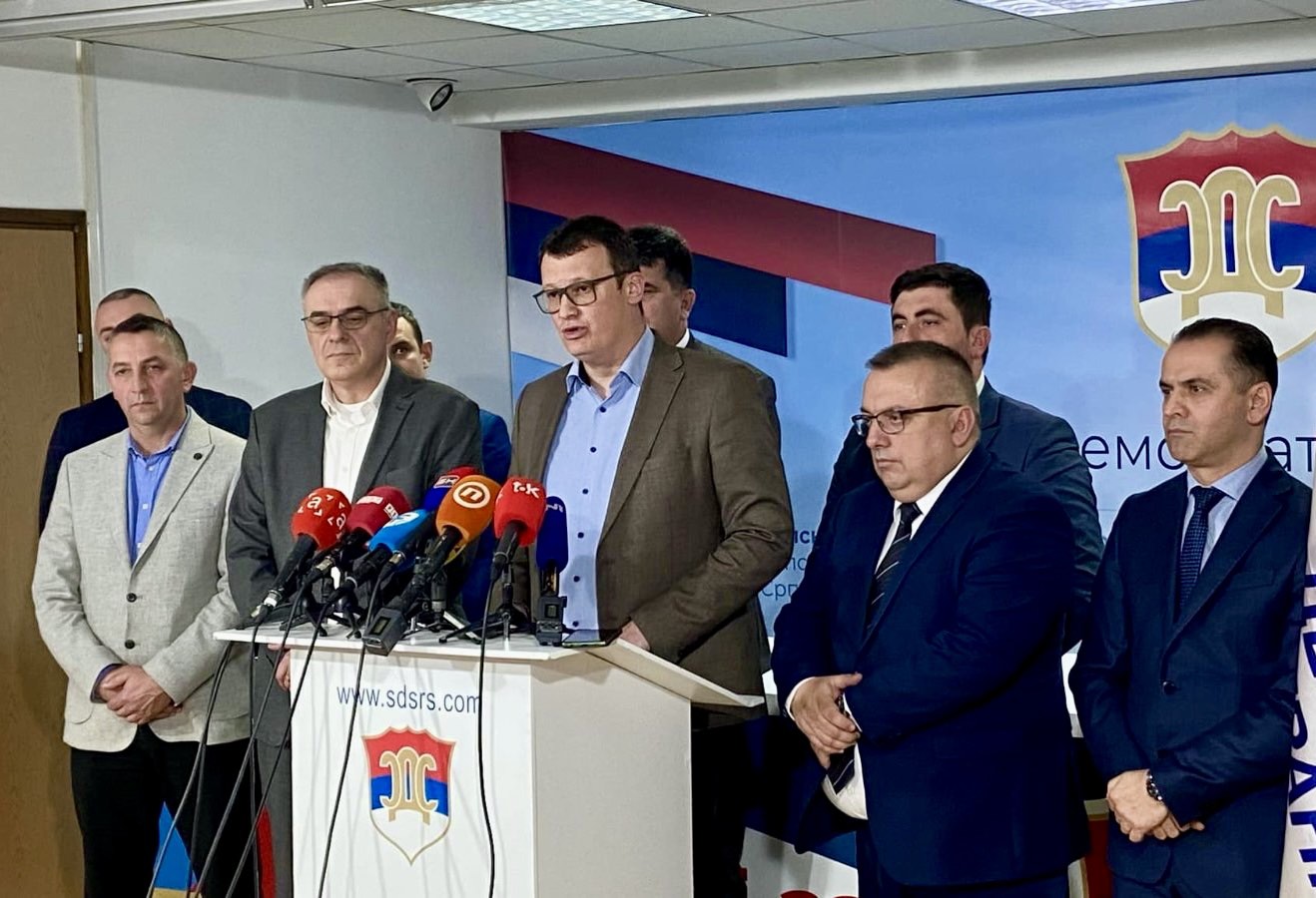 Načelnici SDS-a: Nećemo na sastanak, neka Dodik podnese ostavku!