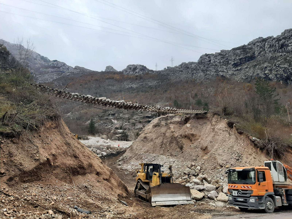 Nakon dva mjeseca počela obnova pruge u Donjoj Jablanici