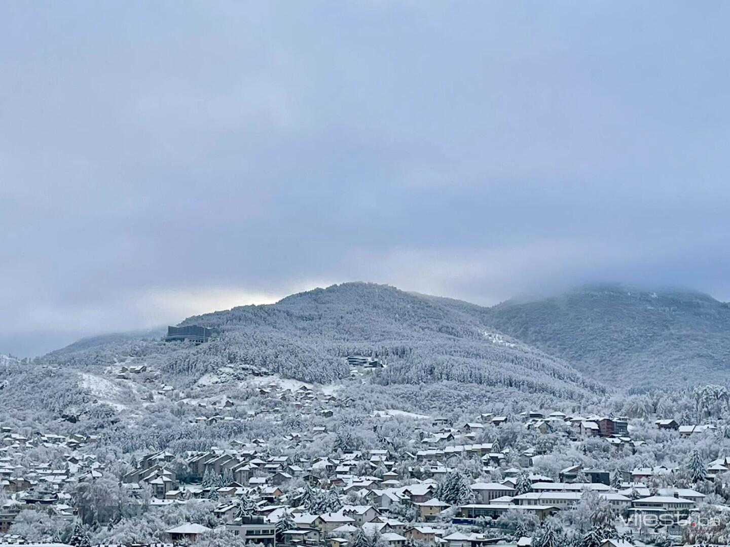 Narednih dana oblačno, sa kišom i snijegom