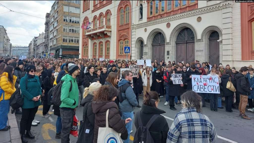 Nastavljene studentske blokade: U Beogradu odana i počast ubijenima na Cetinju i u Arilju