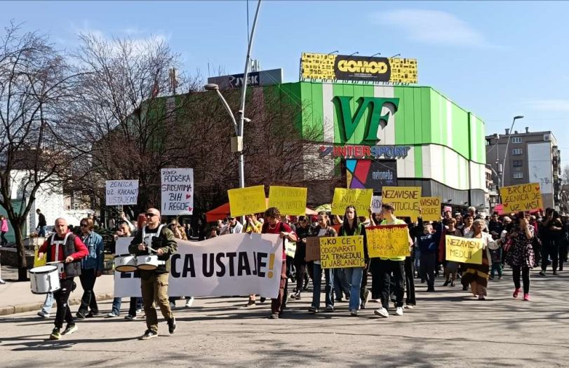 Protest u Zenici: Mirna šetnja, za petak najavljen skup pred zgrade institucija