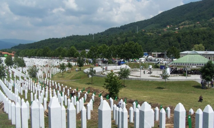 Negiranje genocida anticivilizacijski čin koji ugrožava mir, ponižava žrtve