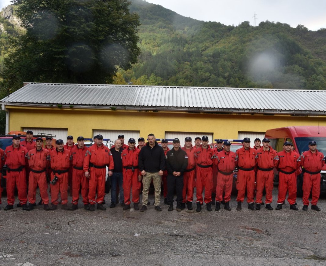 Nešić posjetio spasioce iz Srbije i Hrvatske u Jablanici