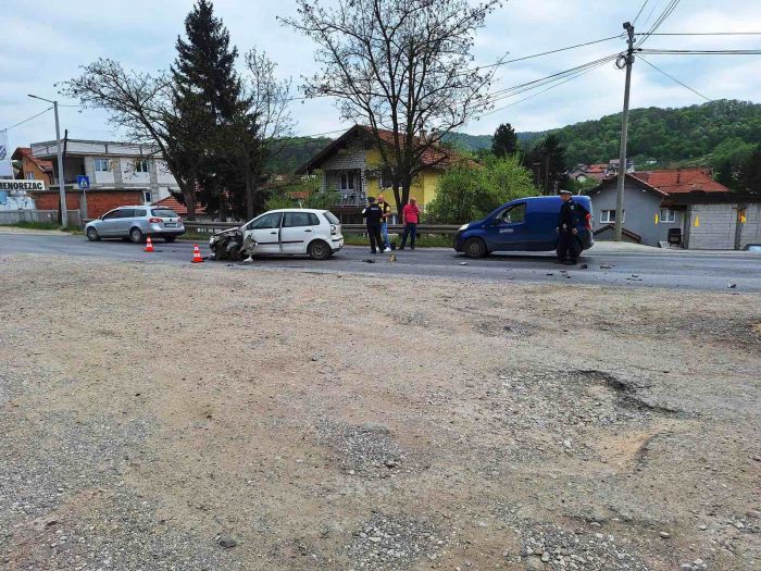 Nesreća u Tuzli: Dvoje povrijeđeno, obustavljen teretni saobraćaj