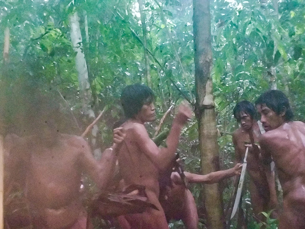 Nevjerovatna fotografija misteriozne izolirane zajednice u Amazonu