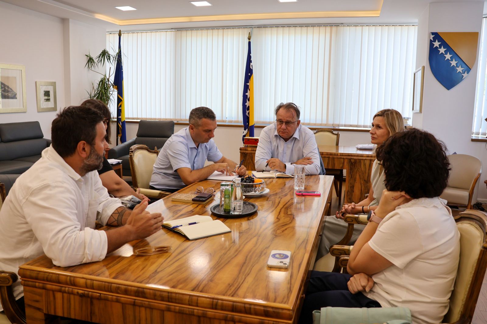 Nikšić i Dizdar s filmskim radnicima