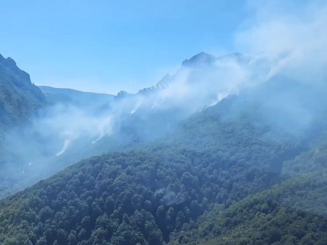 Novi požar u NP Sutjeska, vjetar onemogućava helikoptere