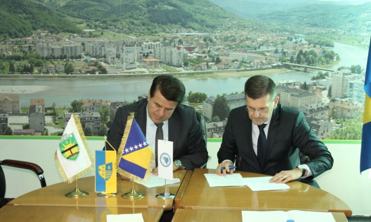 NSBiH i Grad Goražde potpisali ugovor o rekonstrukciji pomoćnog stadiona