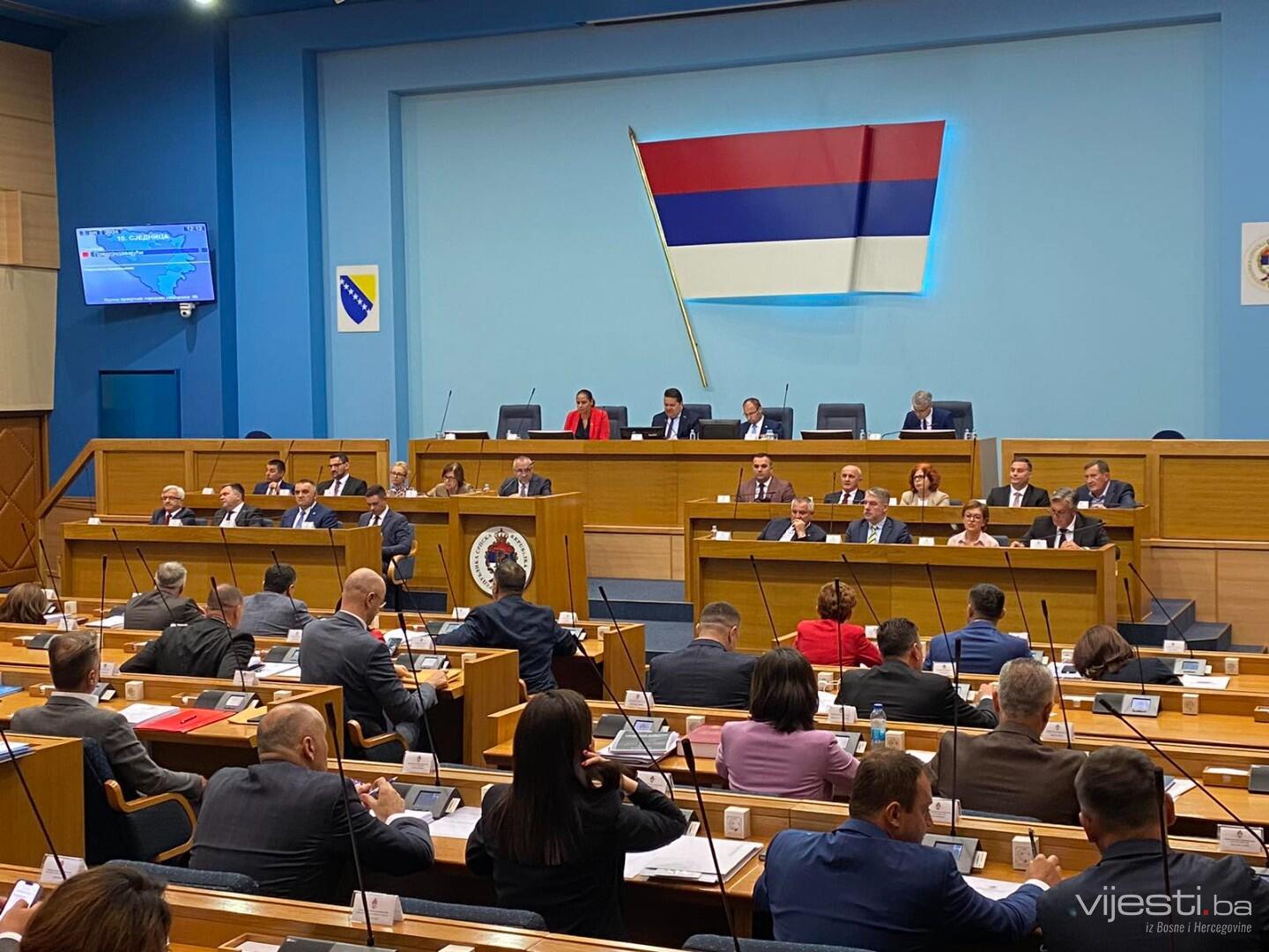 Parlament RS usvojio Deklaraciju 'Svesrpskog sabora'