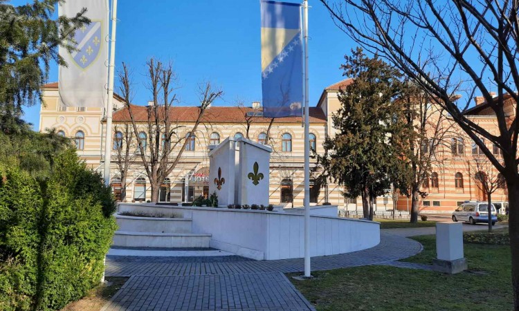 Obilježena 28. godišnjica 108/215. viteške motorizovane brigade A RBiH