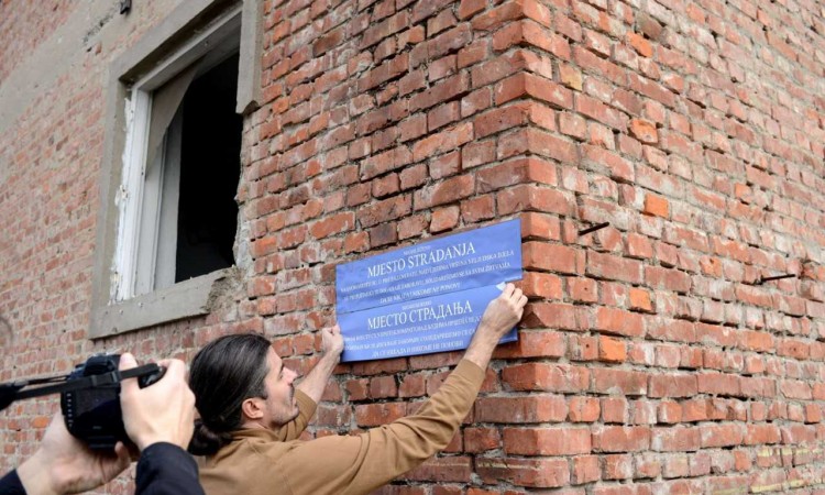 Obilježena mjesta stradanja u Doboju, Odžaku i Orašju