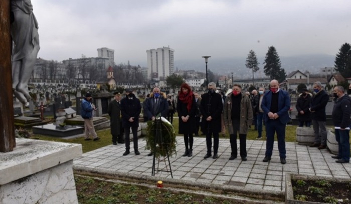 Odata počast poginulim povodom 28. godišnjice 105. motorizirane brigade ARBiH