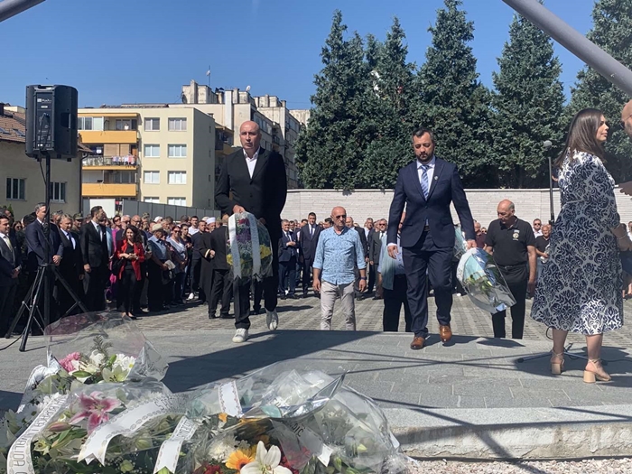 Osmanović u Goraždu: Napraviti razliku između heroja i zločinaca 