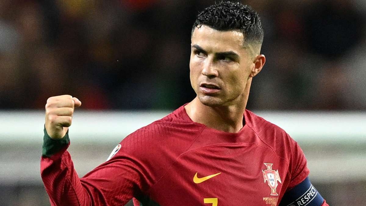 Otkriveno što Ronaldo govori samome sebi prije izvođenja slobodnih udaraca