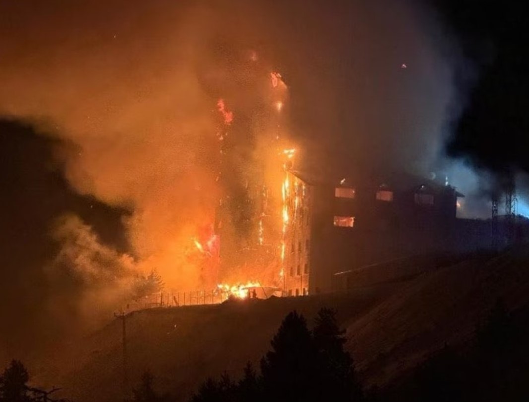 Pakao u Turskoj: Požar u hotelu odnio 66 života, deseci povrijeđeni