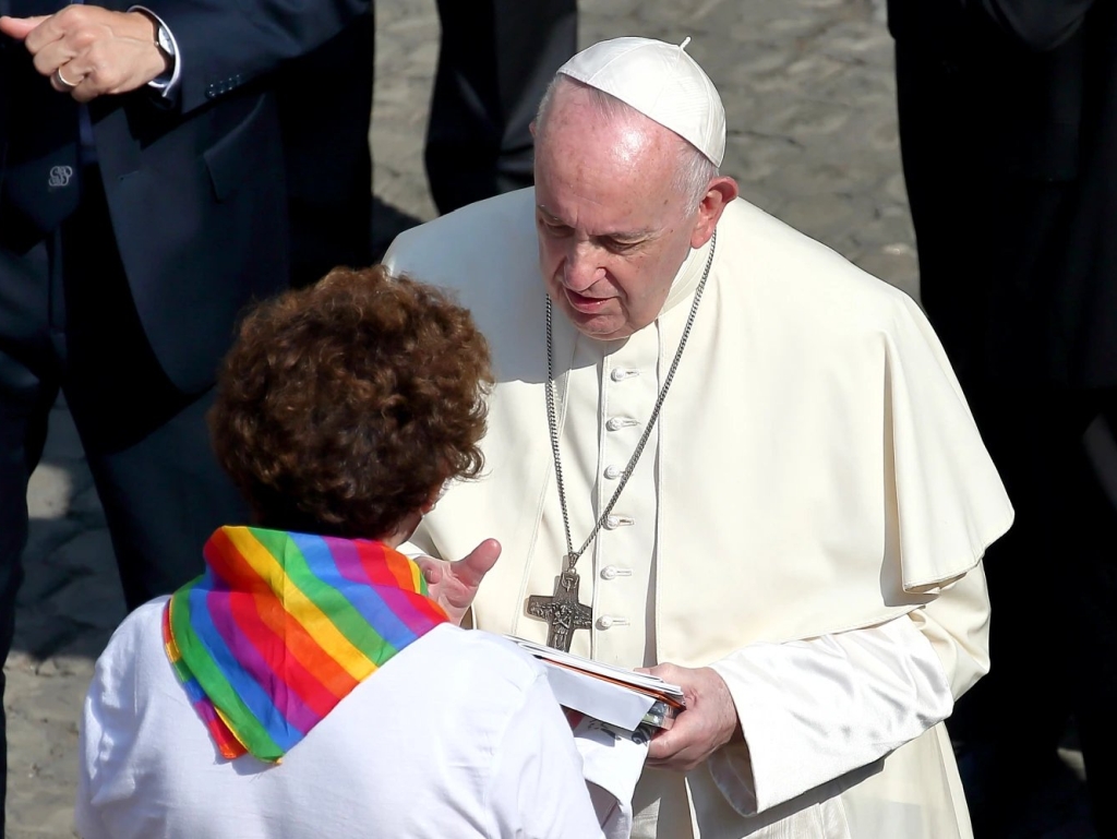Papa ponovo izgovorio vulgarnu riječ za LGBT osobe