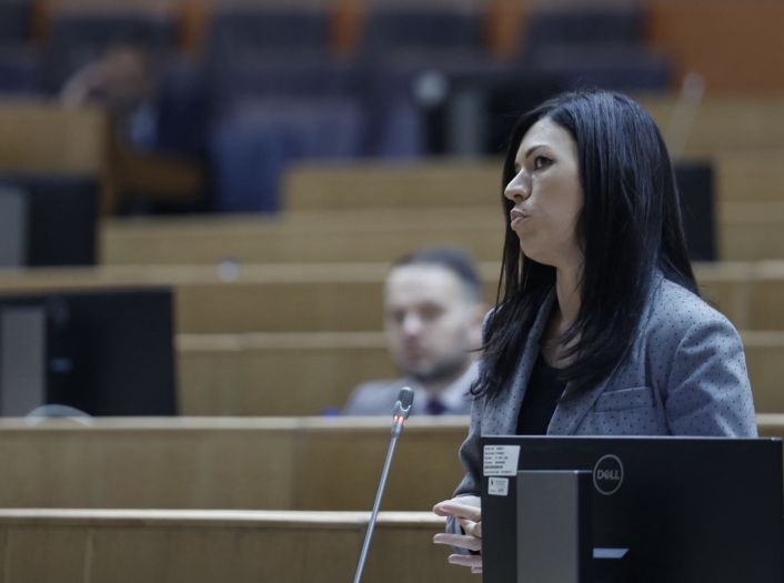 Parlament raspravlja o obustavi kupovine zgrade za UIOBiH