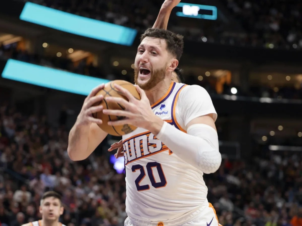 Phoenix se u Miamiju vratio pobjedama, Nurkić solidan