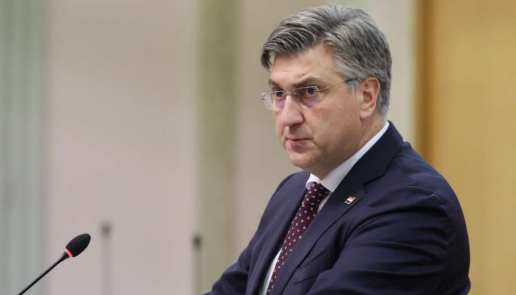 Plenković: Nakon uvođenja eura naplaćeno 243.000 eura kazni