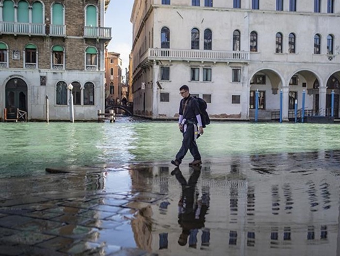 Plima poplavila ulice Venecije, aktiviran i sistem odbrane