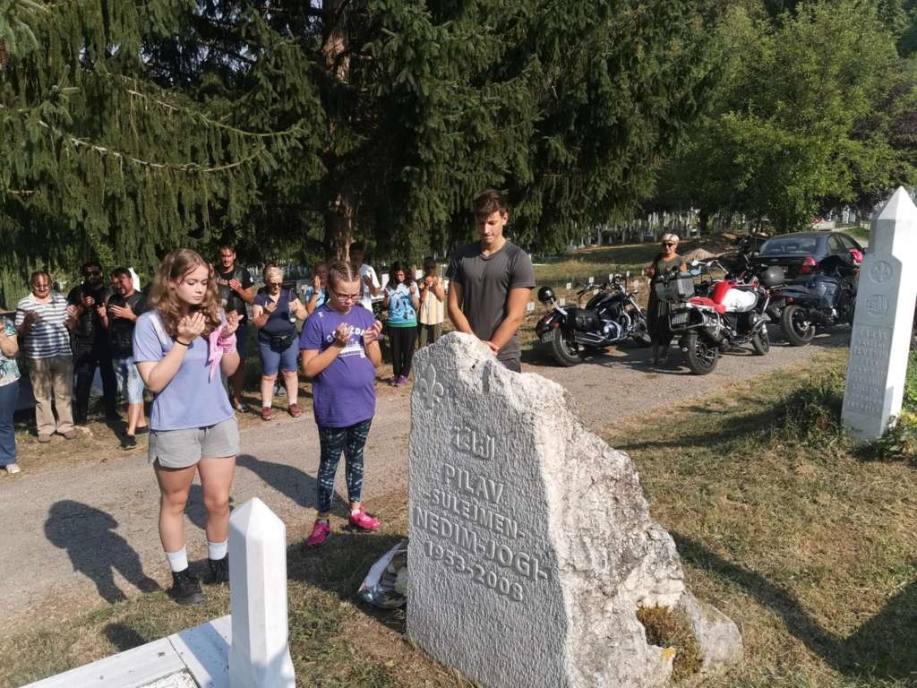 Počeo memorijalni pohod 'Stazama goraždanskih planinara'