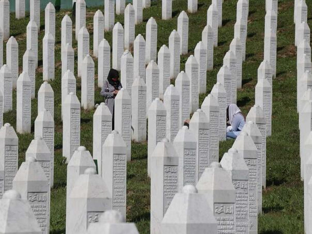 Podrška iz cijelog svijeta: Od 1. aprila 9.000 medijskih članaka o genocidu u Srebrenici