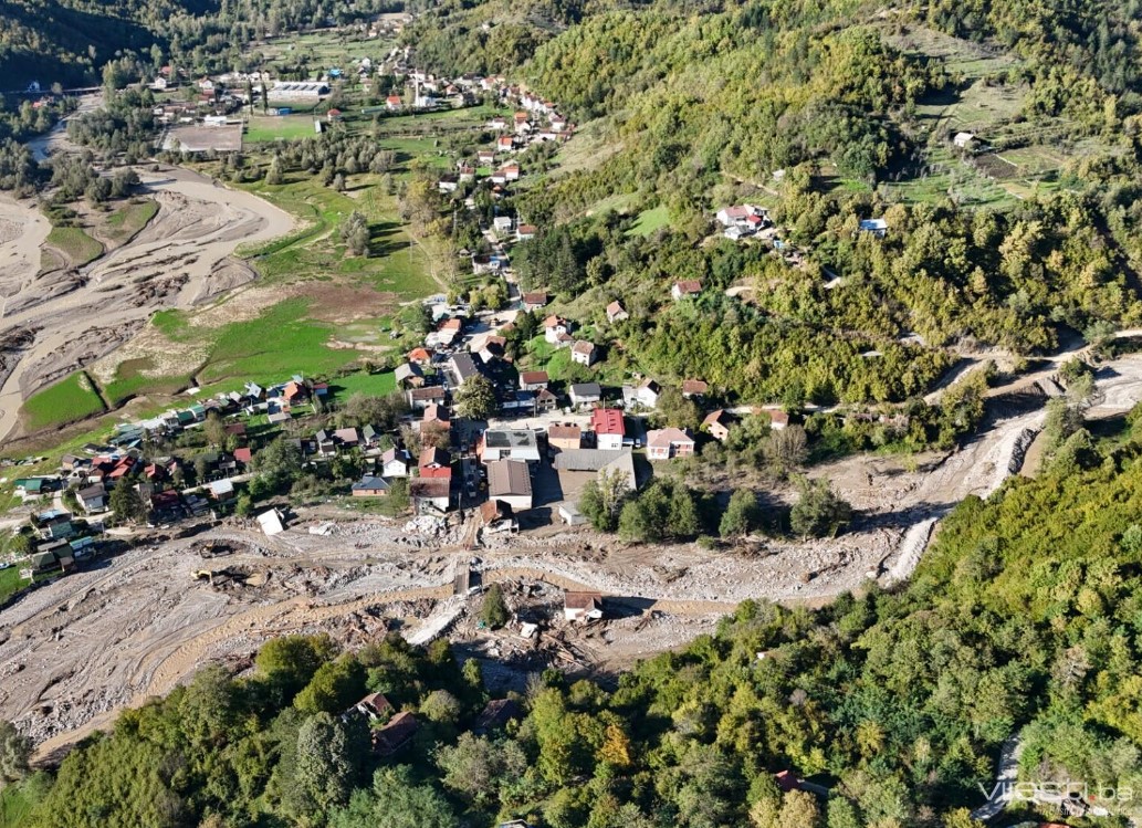 Pogledajte prizore razorenog Buturović Polja iz zraka