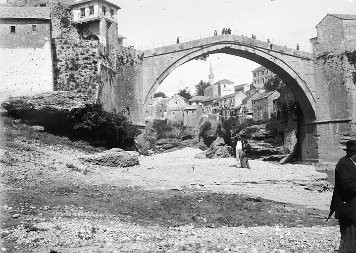 Pogledajte rijetku fotografiju Starog mosta iz 1896. godine