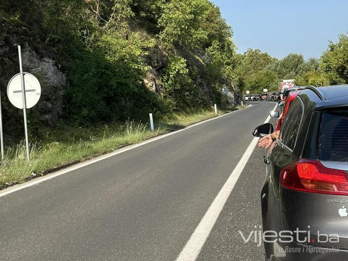 Pojačana frekvencija vozila prema jugu zemlje i na graničnim prijelazima