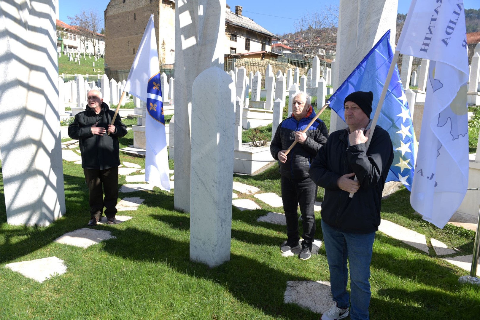 Polaganjem cvijeća obilježen Dan reintegracije općine Centar