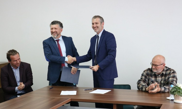 Potpisan Memorandum o izradi pravopisa bosanskog jezika