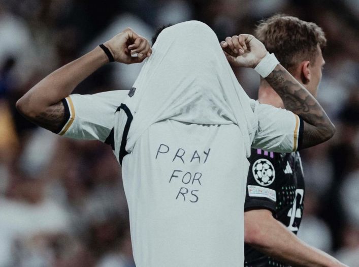 'Pray for RS': Poznato zašto je igrač Reala ispod dresa nosio ovu poruku