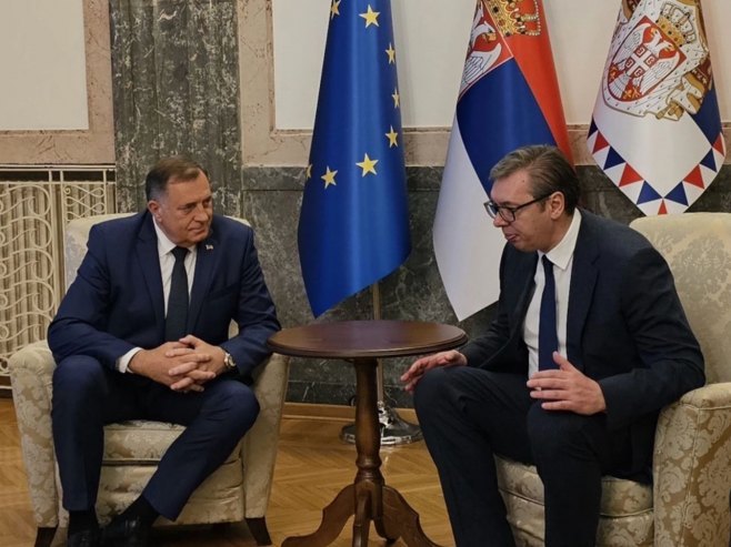 Dodik danas ide u Beograd na razgovore sa Vučićem