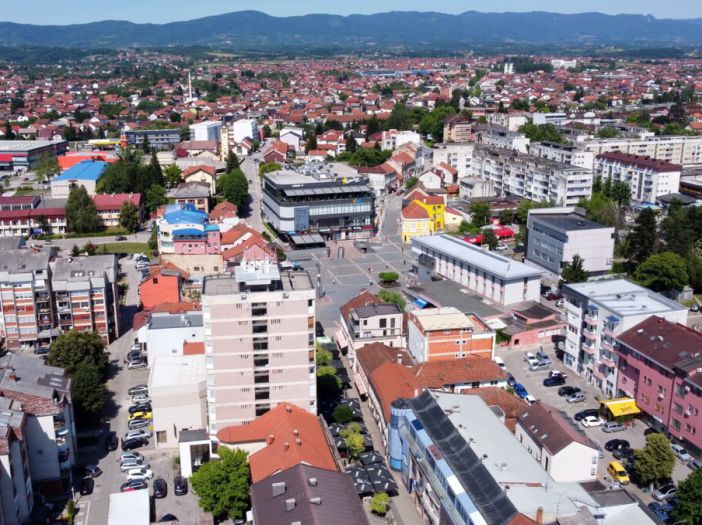 Prijedor: Uhapšen jer je policajcima psovao Dodika i udarao ih