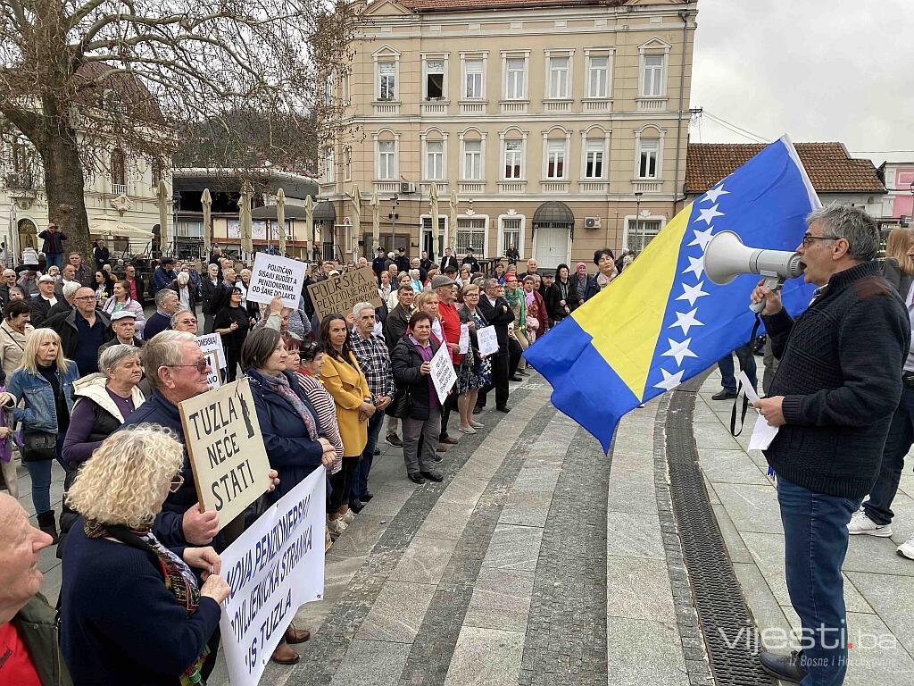 Protest penzionera u Tuzli, najavili krivične prijave