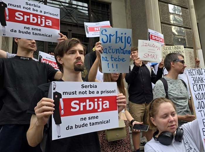 Protesti u Beogradu: Traži se zaustavljanje izručivanja bjeloruskog aktiviste