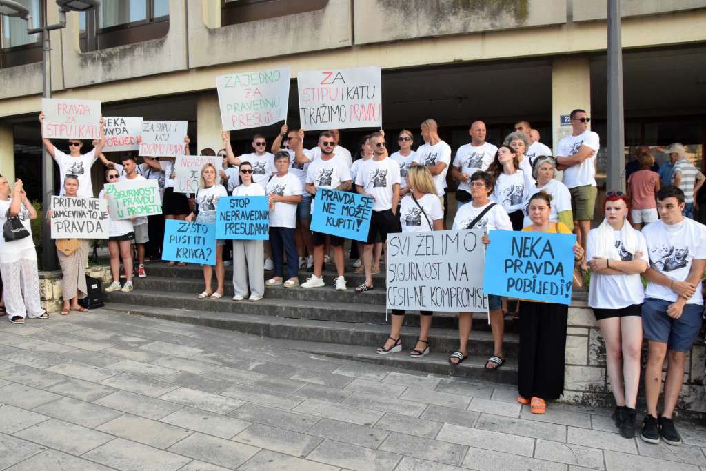 Protesti u Dubrovniku: Albanka odgovorna za smrt brata i sestre izlazi na slobodu?