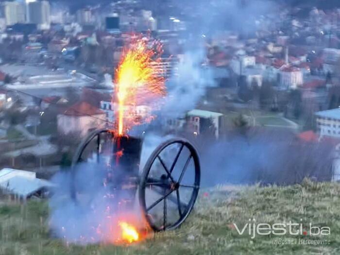 Pucanj topa sa brda Kicelj iznad Tuzle označio kraj 9. dana ramazana